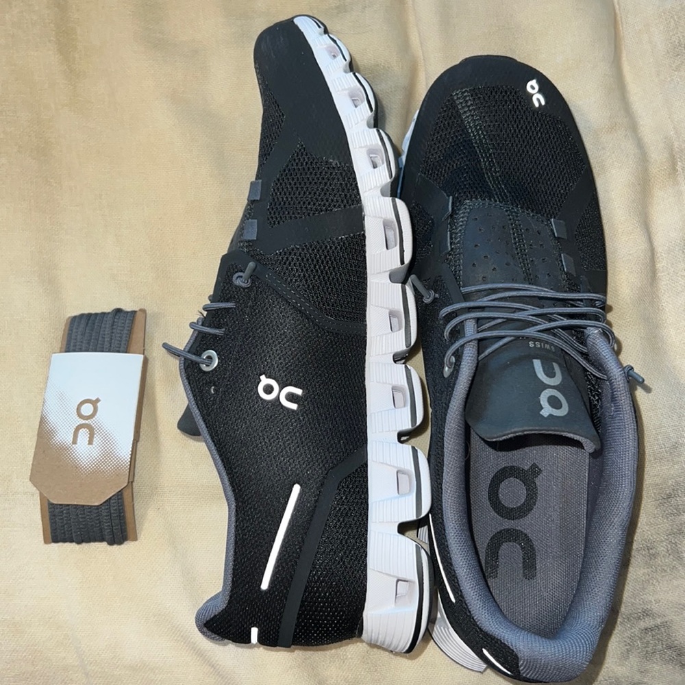 Men’s On Cloud gym shoes